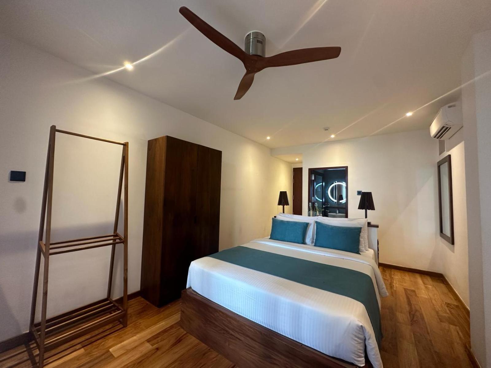 Bk Beach Boutique Hotel - هيكادوفا المظهر الخارجي الصورة